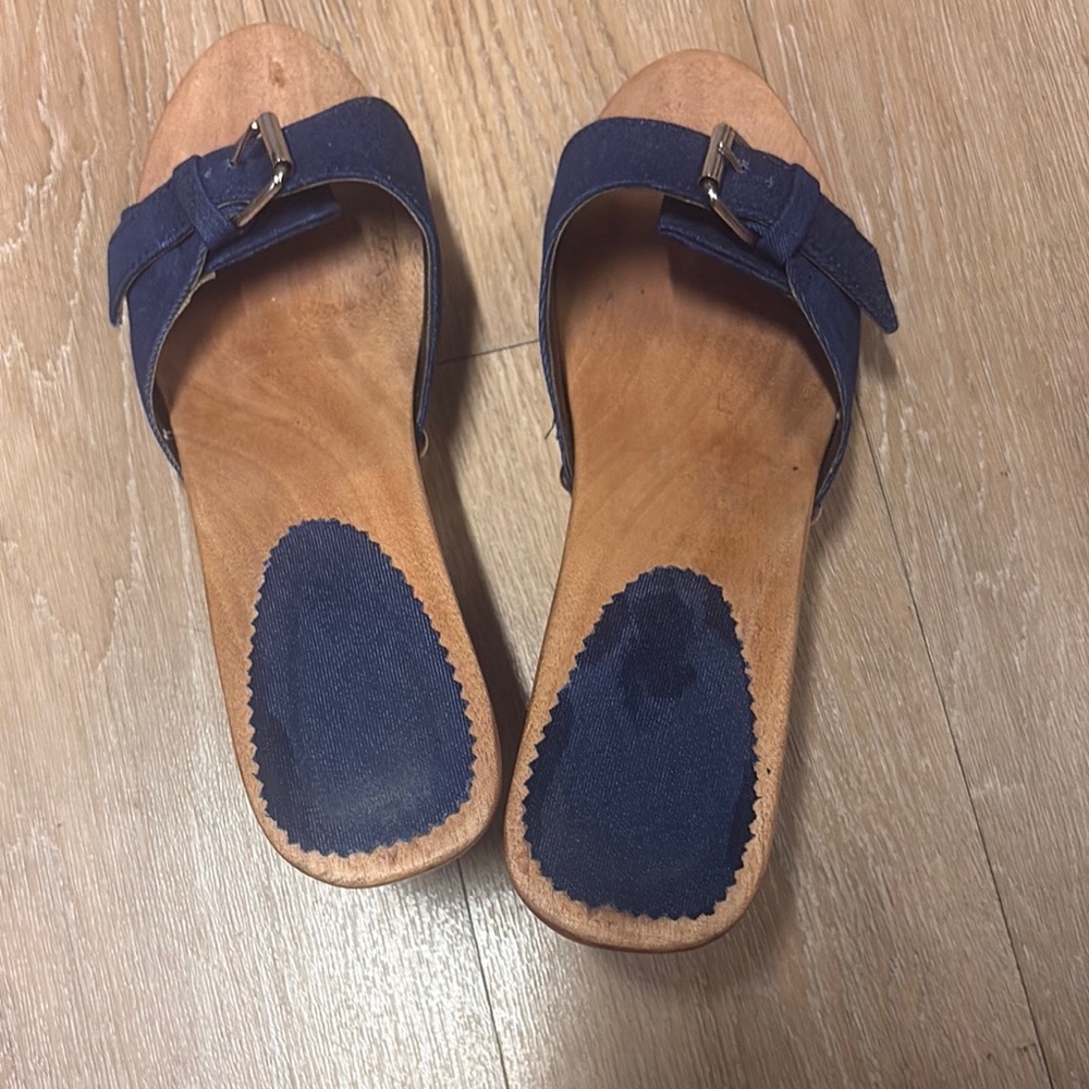 Women's Navy Buckle Slide Sandals with Cushioned Footbed Size 44